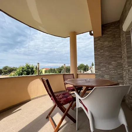 Mijic Apartment