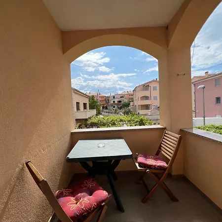Mijic Apartment *