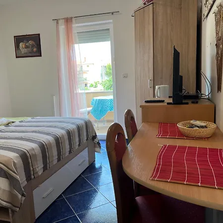 Mijic Apartment *