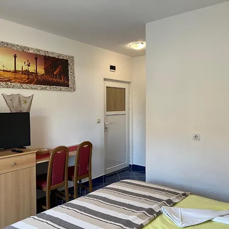 Apartment Mijic *